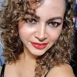 Meet your Posher, Stella